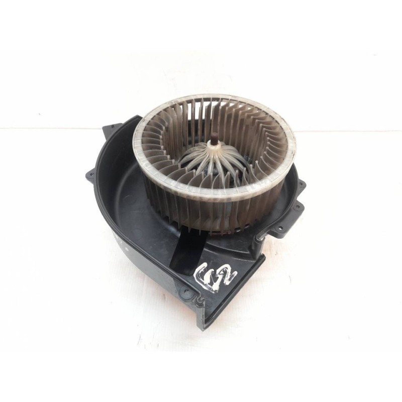 Recambio de motor calefaccion para volkswagen polo (6r1) sport referencia OEM IAM 6Q1819015J - Negro 2