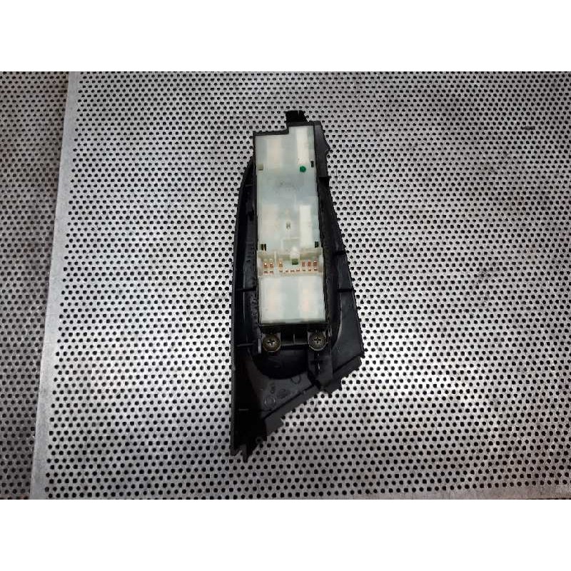 Recambio de mando elevalunas delantero izquierdo para nissan almera (n16/e) line up referencia OEM IAM - Gris 2