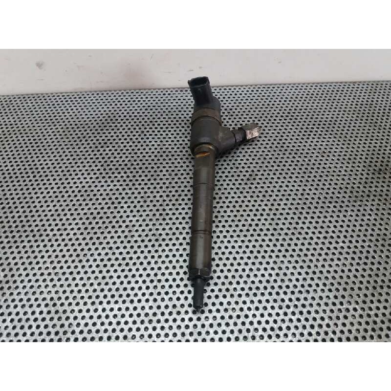 Recambio de inyector para opel meriva enjoy referencia OEM IAM 0445110083  BOSCH