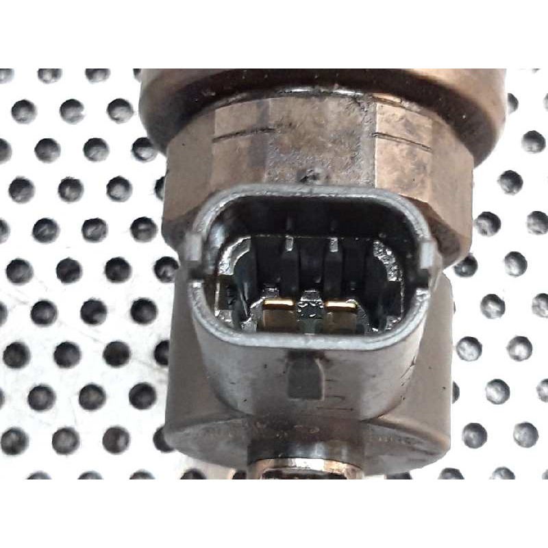 Recambio de inyector para opel astra h berlina elegance referencia OEM IAM 0445110174 3