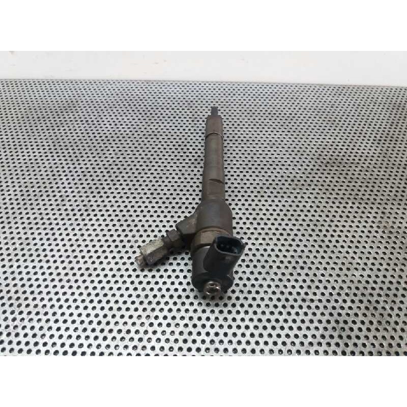 Recambio de inyector para opel meriva enjoy referencia OEM IAM 0445110083  BOSCH 3