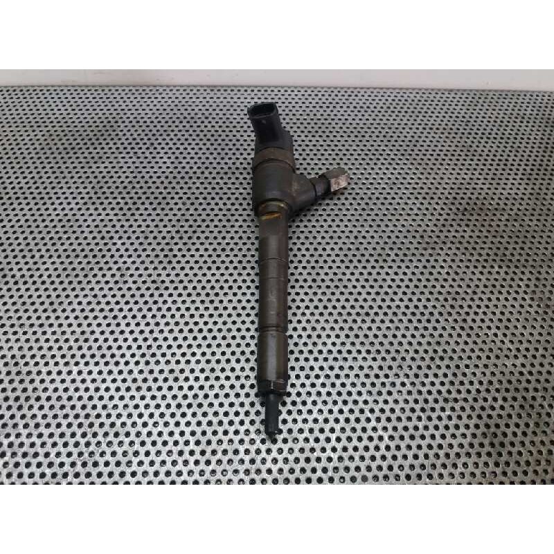Recambio de inyector para opel meriva enjoy referencia OEM IAM 0445110083  BOSCH 5