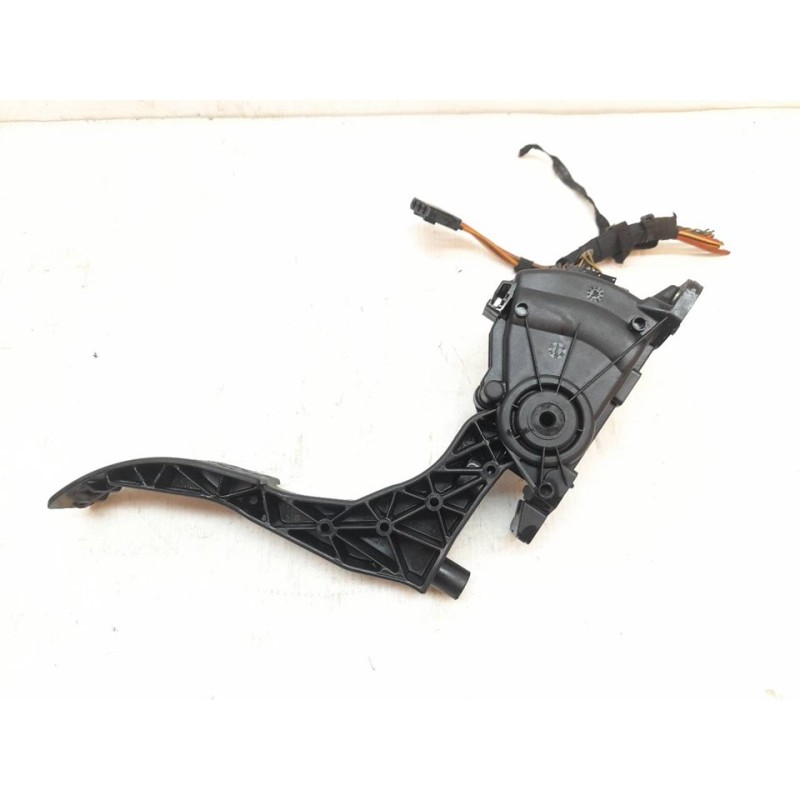 Recambio de potenciometro pedal para volkswagen polo (6r1) sport referencia OEM IAM 6Q1721503M - Negro 3