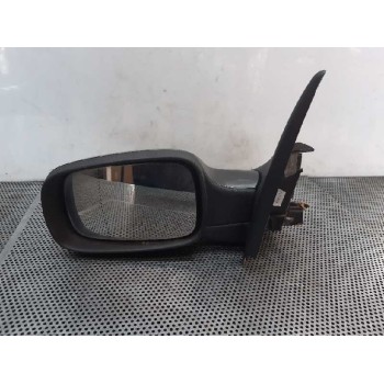 RETROVISOR IZQUIERDO 