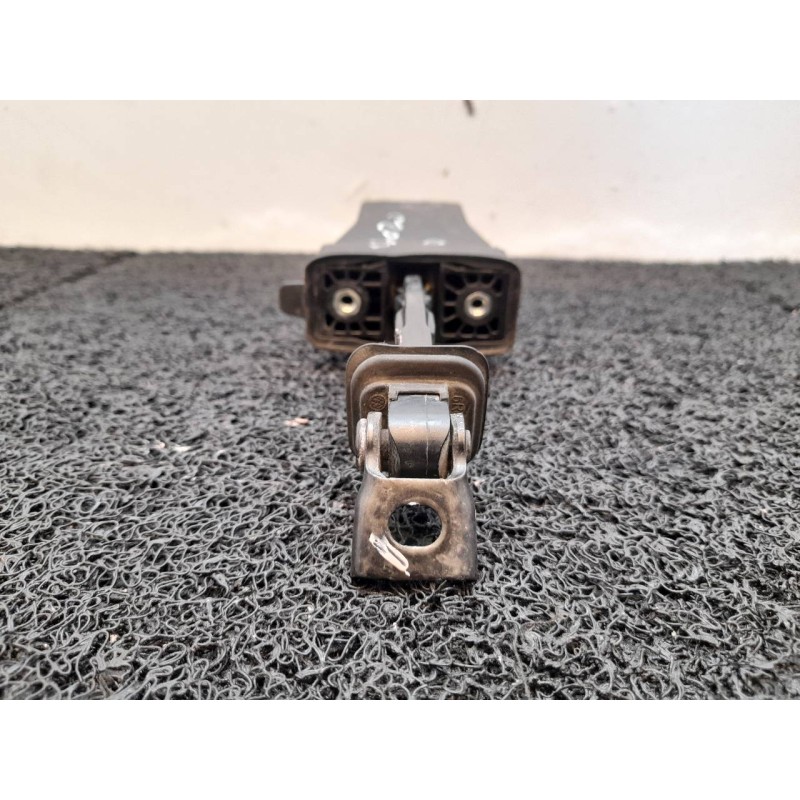 Recambio de retenedor puerta delantera derecha para volkswagen polo (6r1) sport referencia OEM IAM - Negro 2