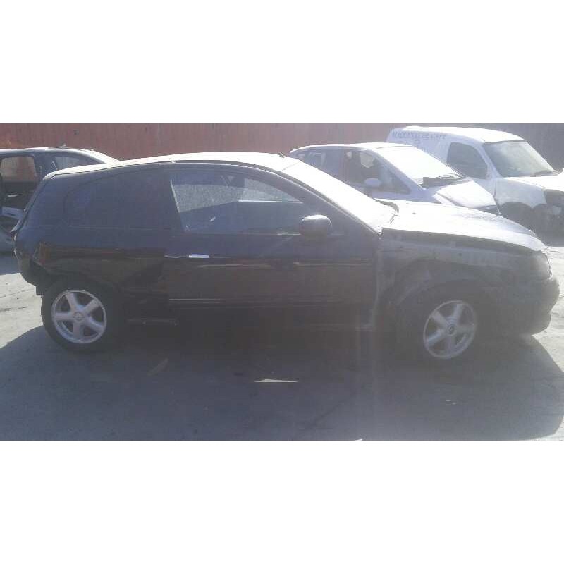 nissan almera (n16/e) del año 2002