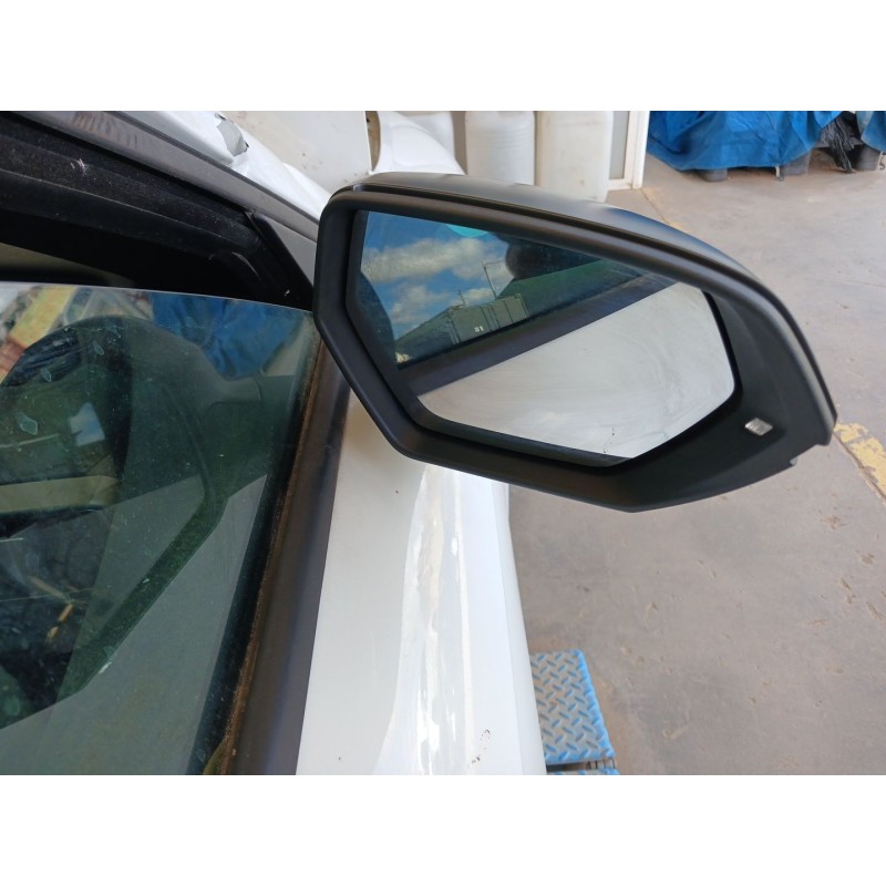 Recambio de retrovisor derecho para seat leon sportstourer (kl8, kld) 1.5 etsi referencia OEM IAM   