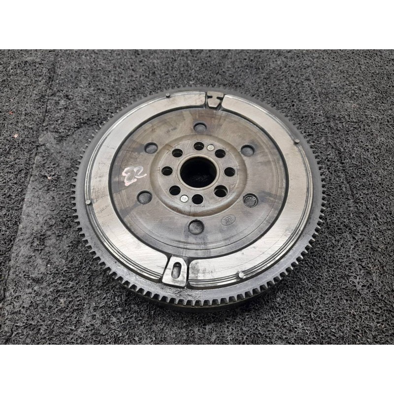 Recambio de volante motor para bmw serie 3 berlina (e46) 320d referencia OEM IAM 21211223712 3