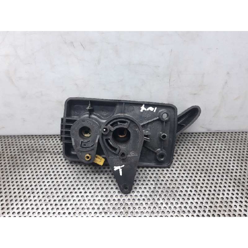 Recambio de maneta interior trasera derecha para nissan interstar mod. 04 (x70) caja cerrada, l 1 h 2, techo referencia OEM IAM - Blanco 2