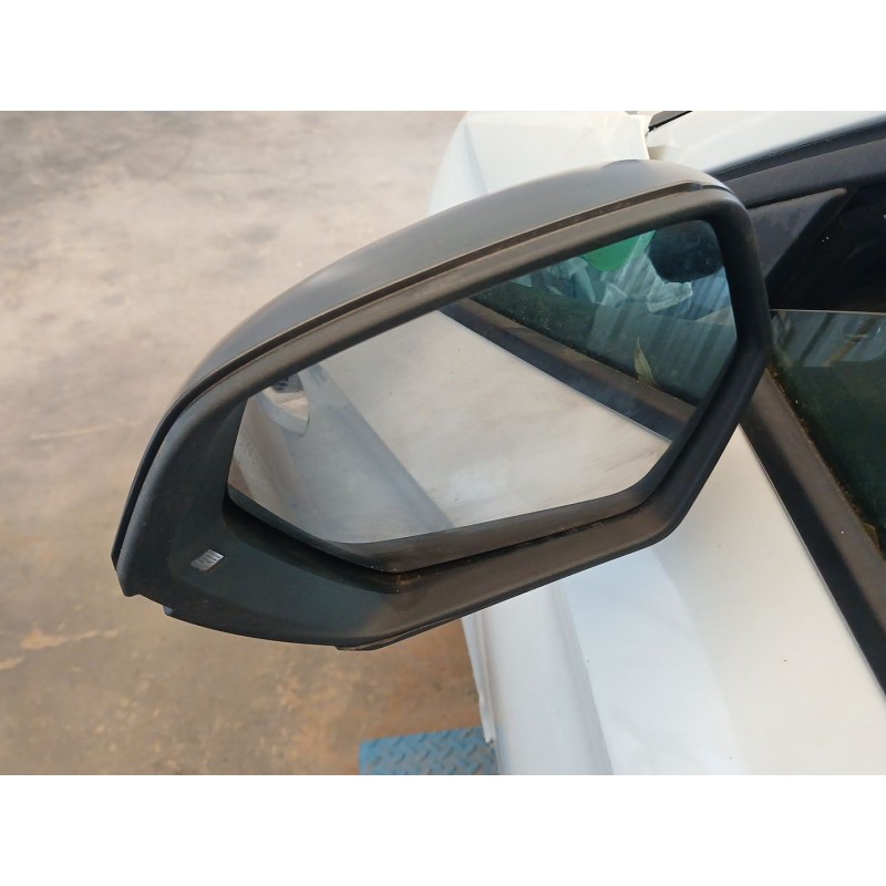 Recambio de retrovisor izquierdo para seat leon sportstourer (kl8, kld) 1.5 etsi referencia OEM IAM   