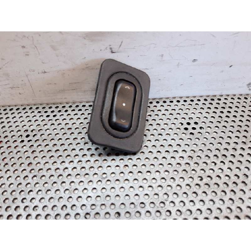 Recambio de mando elevalunas delantero derecho para opel combo (corsa c) familiar referencia OEM IAM   