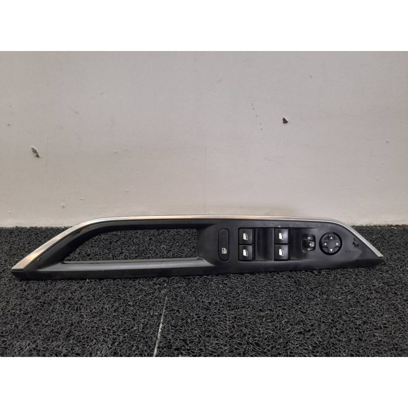 Recambio de mando elevalunas delantero izquierdo para peugeot 3008 allure referencia OEM IAM 98248414ZD 1033657202 