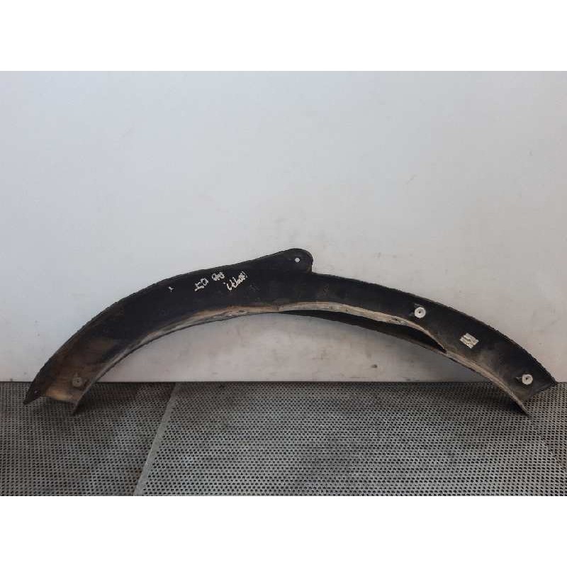 Recambio de moldura para nissan interstar mod. 04 (x70) caja cerrada, l 1 h 2, techo referencia OEM IAM - Blanco 2