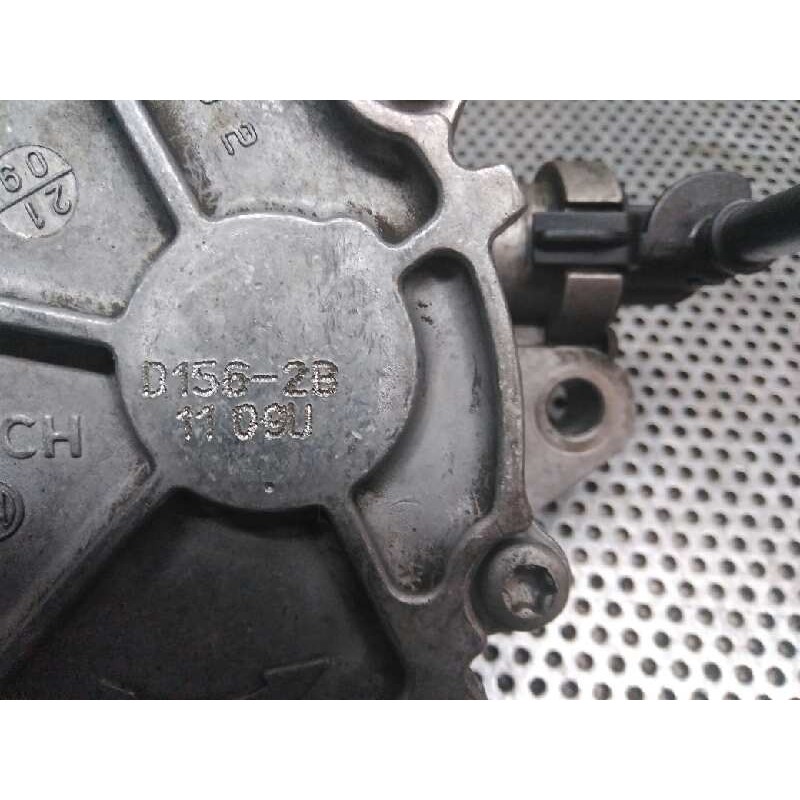 Recambio de depresor freno / bomba vacio para ford focus lim. (cb4) titanium referencia OEM IAM D1562B1109U - Blanco 3