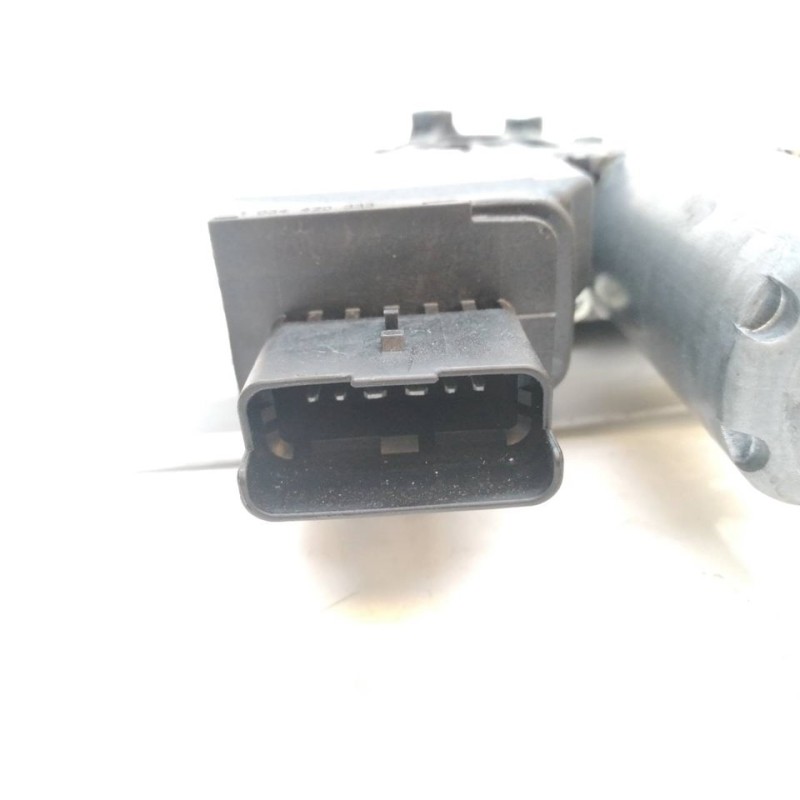 Recambio de elevalunas trasero derecho para opel crossland x innovation referencia OEM IAM 0130824272 1137329068 - Rojo 2