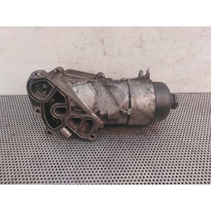 Recambio de enfriador aceite motor para ford focus lim. (cb4) titanium referencia OEM IAM 9656970080 - Blanco 3