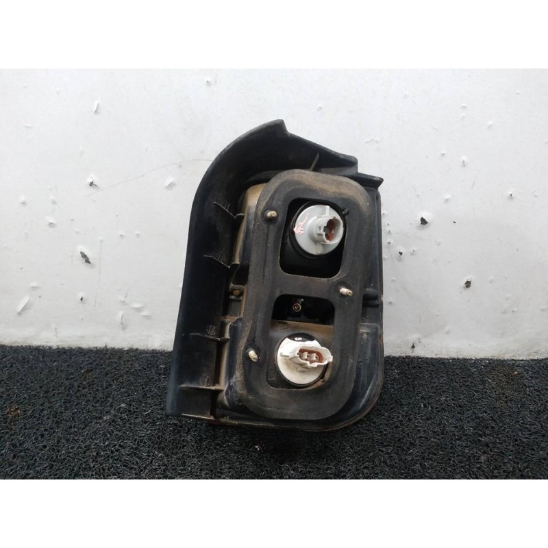 Recambio de piloto trasero izquierdo para mitsubishi santamo (hyundai) santamo confort referencia OEM IAM 2