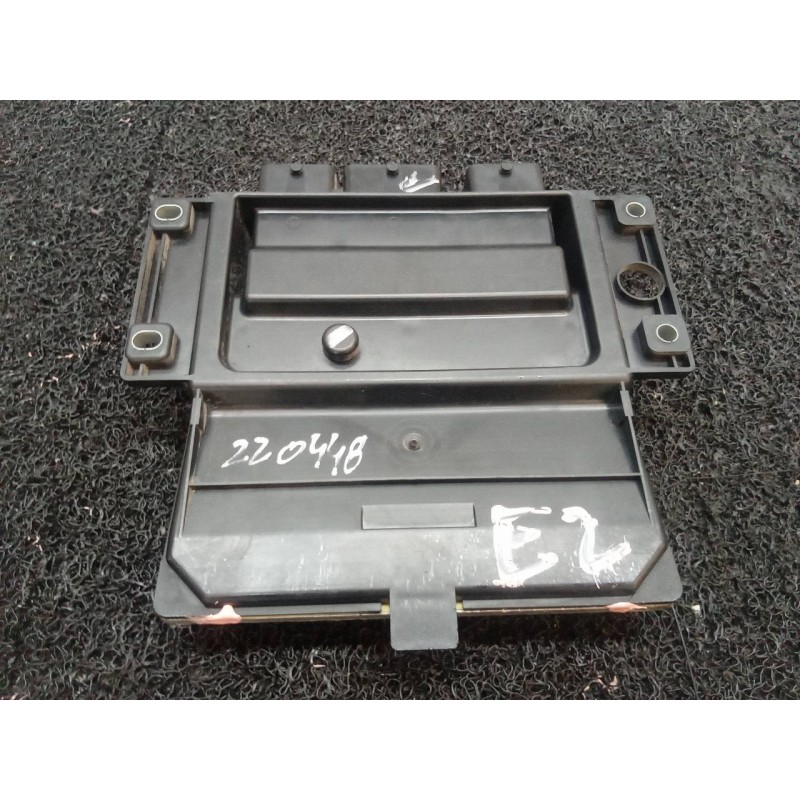 Recambio de centralita motor uce para renault kangoo furgón confort referencia OEM IAM 8200911560 8201112294 - Blanco 4