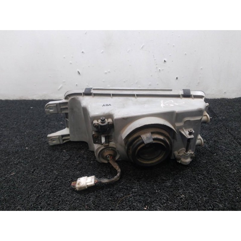 Recambio de faro derecho para mitsubishi santamo (hyundai) santamo confort referencia OEM IAM 2