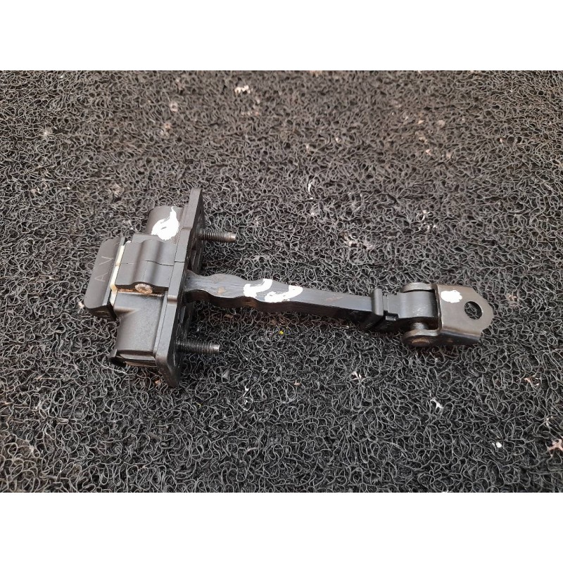 Recambio de retenedor puerta delantera izquierda para peugeot 3008 allure referencia OEM IAM   