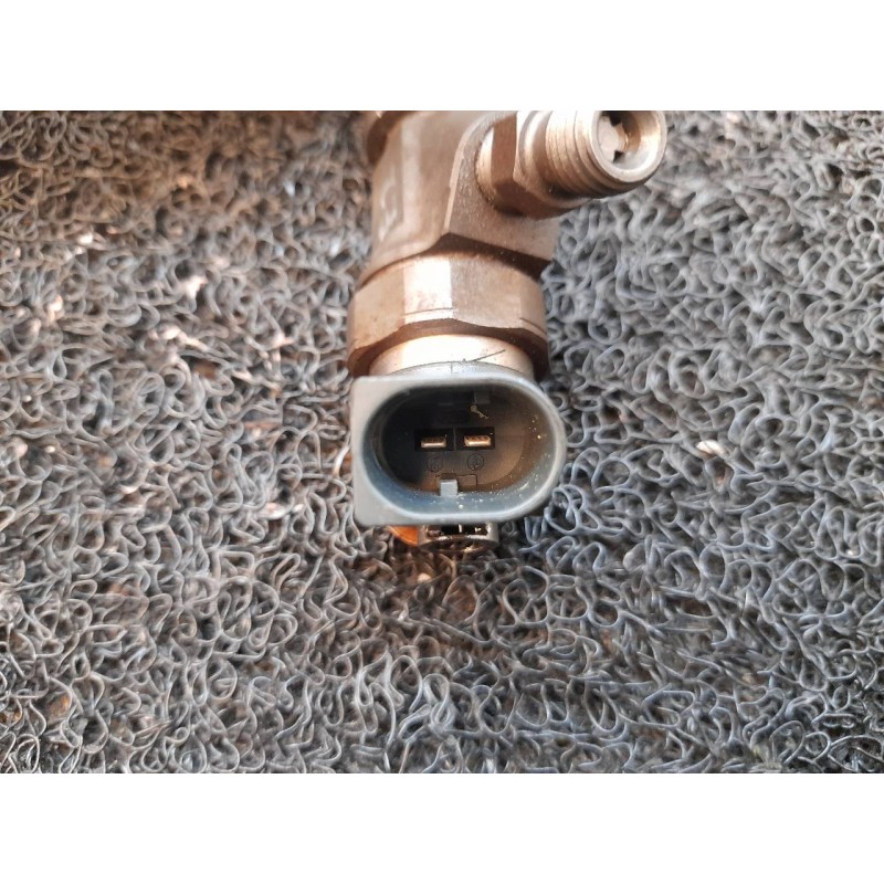 Recambio de inyector para bmw serie 3 compact (e46) 320td referencia OEM IAM 0445110080  BOSCH - Negro 3