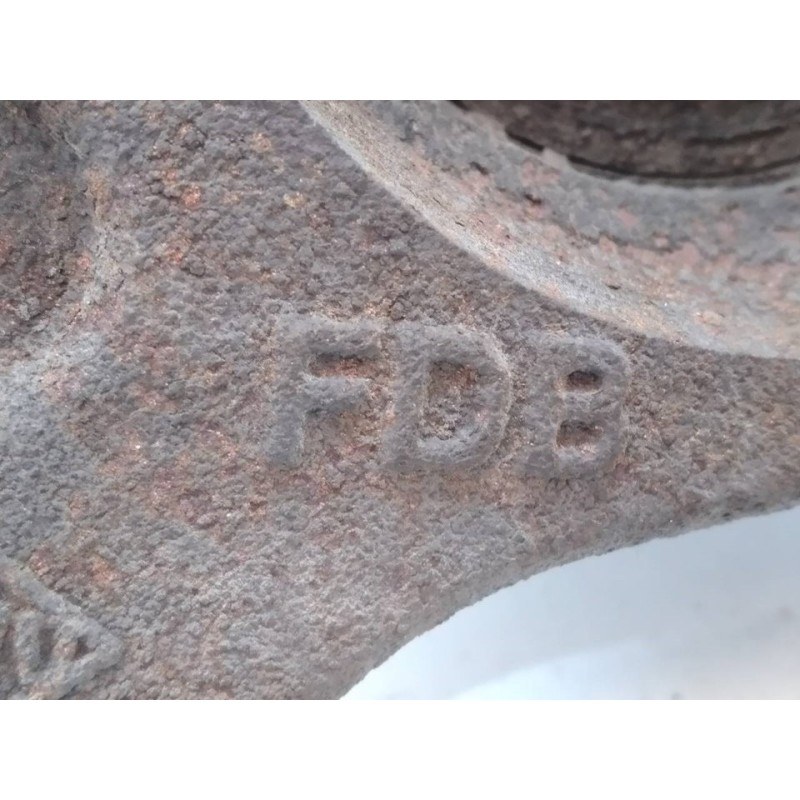 Recambio de mangueta delantera izquierda para renault kangoo furgón confort referencia OEM IAM FDB - Blanco 2