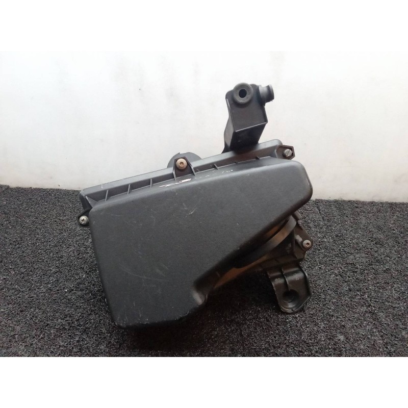 Recambio de filtro aire para volvo s40 berlina 2.0 d momentum referencia OEM IAM   