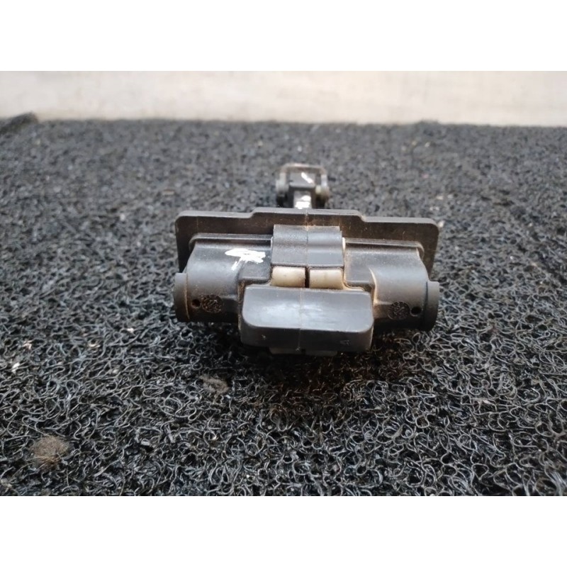 Recambio de retenedor puerta trasera izquierda para peugeot 3008 allure referencia OEM IAM 3