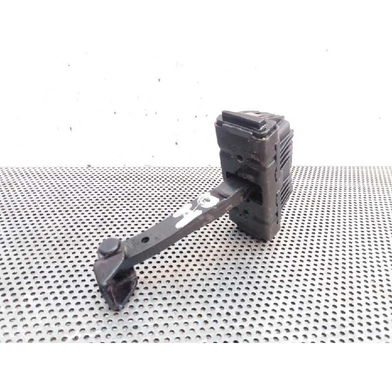 Recambio de retenedor puerta delantera izquierda para bmw serie 3 berlina (e90) 320d referencia OEM IAM   
