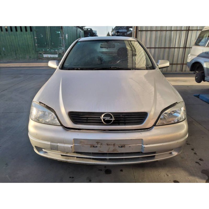 opel astra g berlina del año 1999