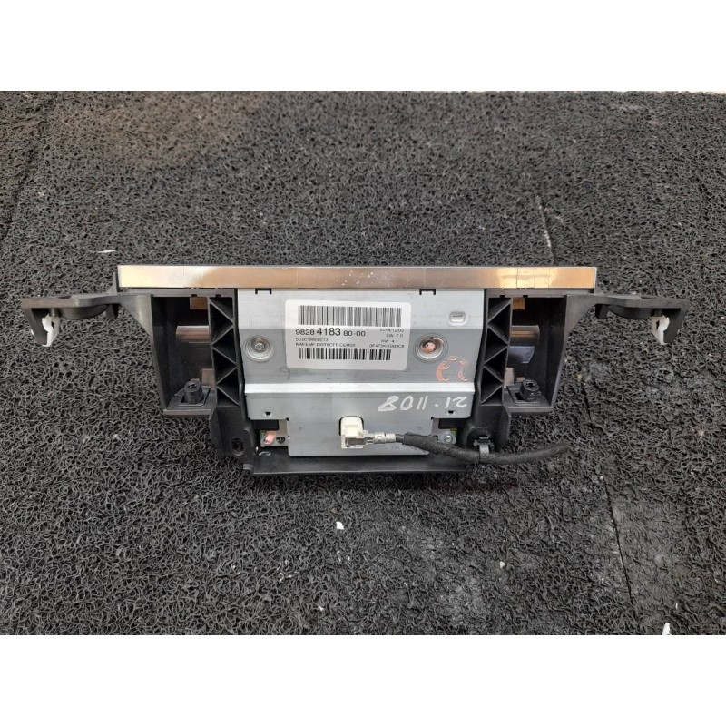 Recambio de sistema navegacion gps para peugeot 3008 allure referencia OEM IAM 9828418380 503018800213 2