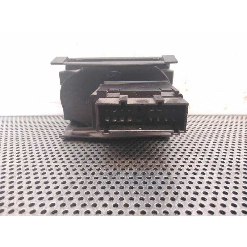 Recambio de mando luces para ford focus lim. (cb4) titanium referencia OEM IAM 7M5T13A024LA - Blanco 2