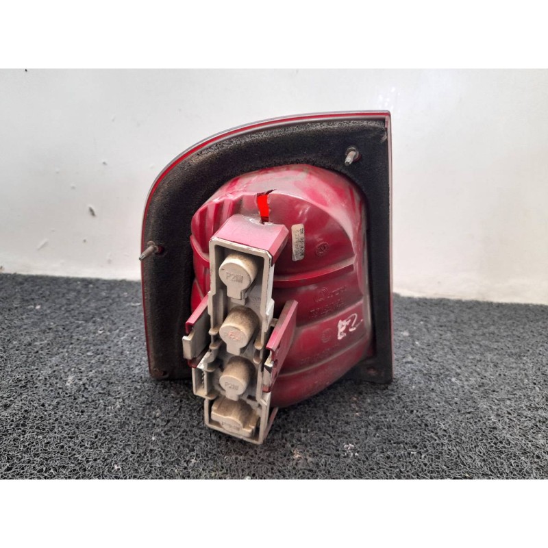 Recambio de piloto trasero derecho para skoda octavia berlina (1u2) tour referencia OEM IAM - Blanco 3