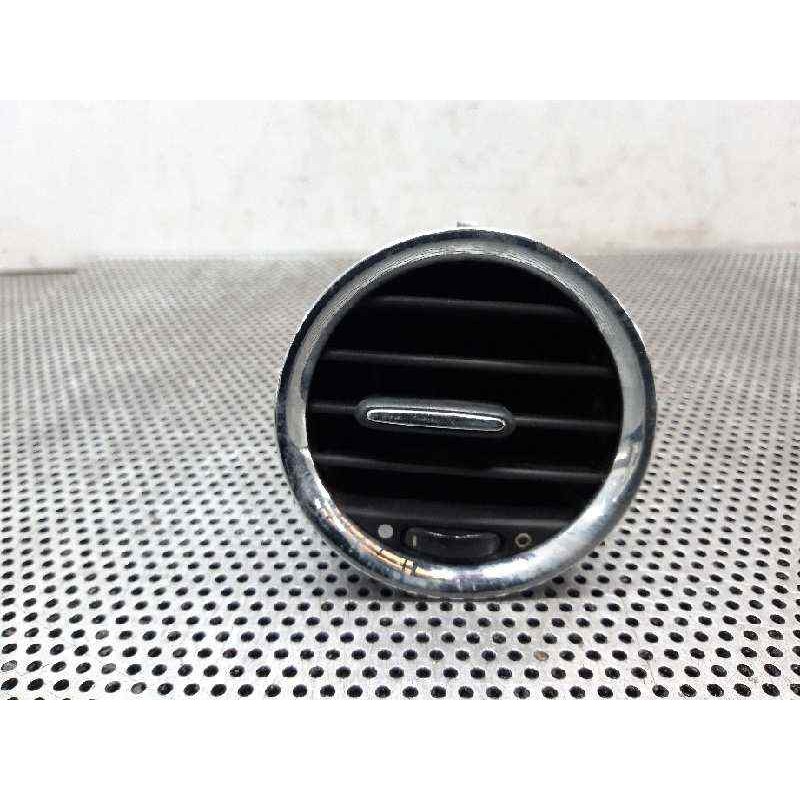 Recambio de rejilla aireadora para fiat nuova 500 (150) lounge referencia OEM IAM 226541  