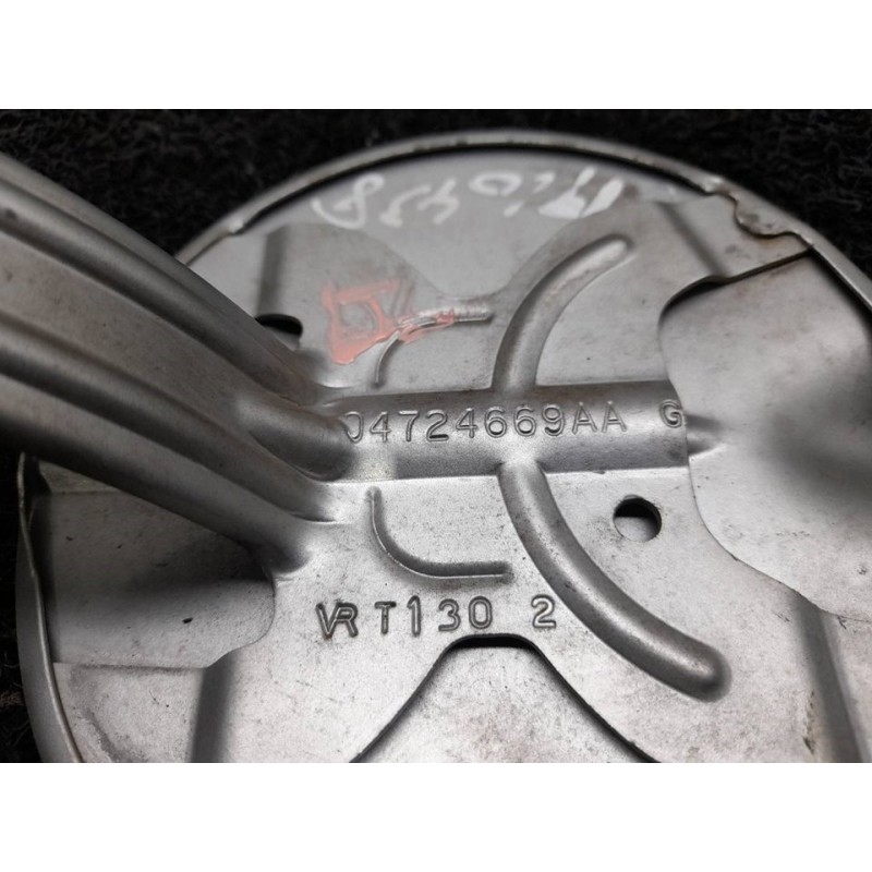 Recambio de tapa exterior combustible para chrysler pt cruiser (pt) 2.0 limited referencia OEM IAM 04724669AA - Gris 3