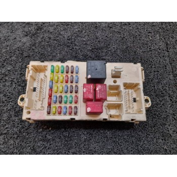 CAJA RELES / FUSIBLES 60694593 501202700000 60686059