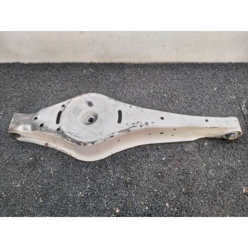 Recambio de brazo suspension inferior trasero derecho para volkswagen golf vi (5k1) advance referencia OEM IAM - Blanco 2