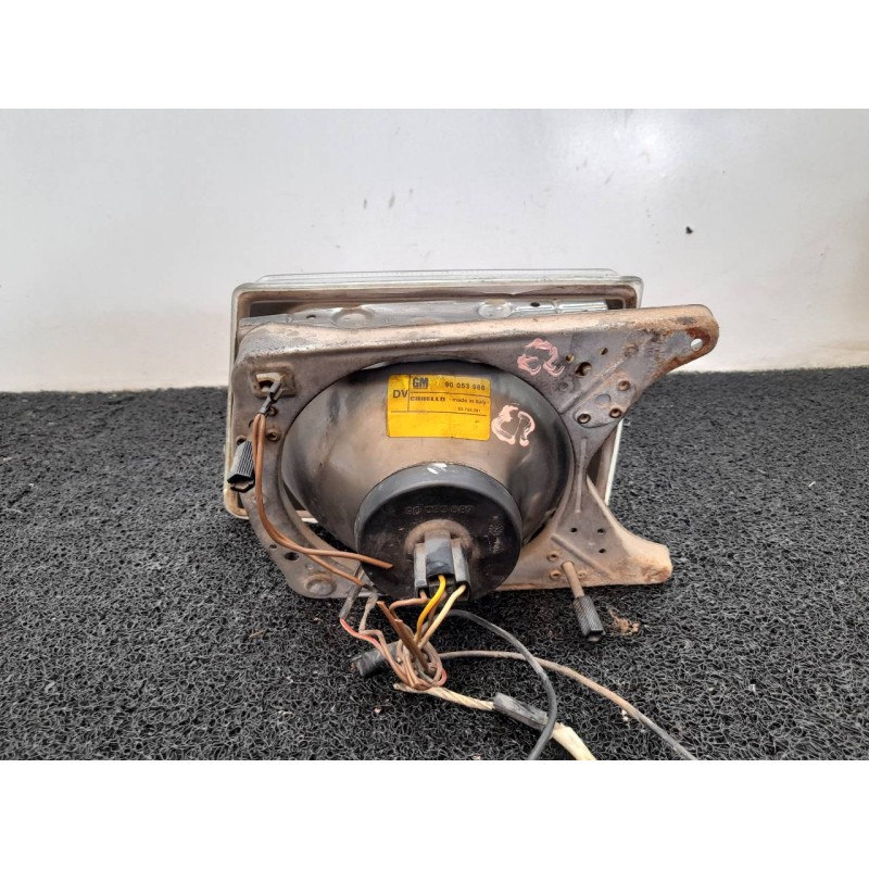 Recambio de faro derecho para opel kadett d sr berlina referencia OEM IAM 2