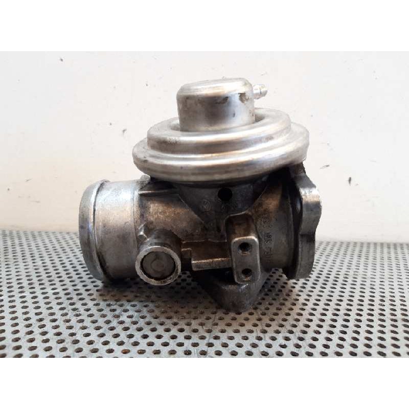 Recambio de valvula egr para volkswagen polo (9n1) highline referencia OEM IAM 038129637B - Gris 2