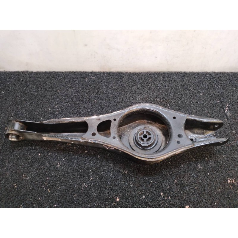 Recambio de brazo suspension inferior trasero izquierdo para volkswagen golf vi (5k1) advance referencia OEM IAM   