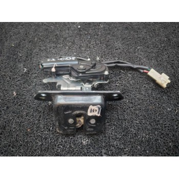 CERRADURA MALETERO / PORTON 