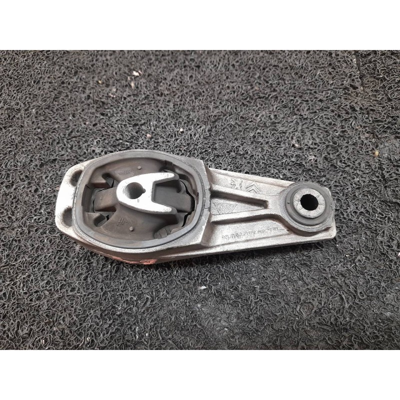 Recambio de soporte motor trasero para opel crossland x innovation referencia OEM IAM 9673005780 - Rojo 2