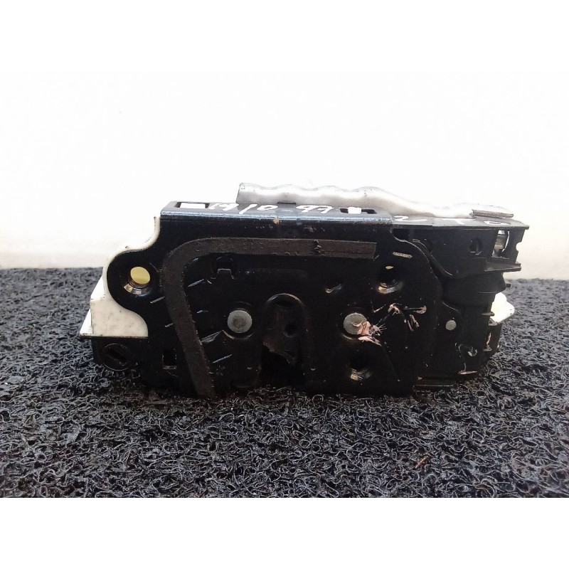 Recambio de cerradura puerta trasera derecha para volkswagen golf vi (5k1) advance referencia OEM IAM 5K4839016B - Blanco 4