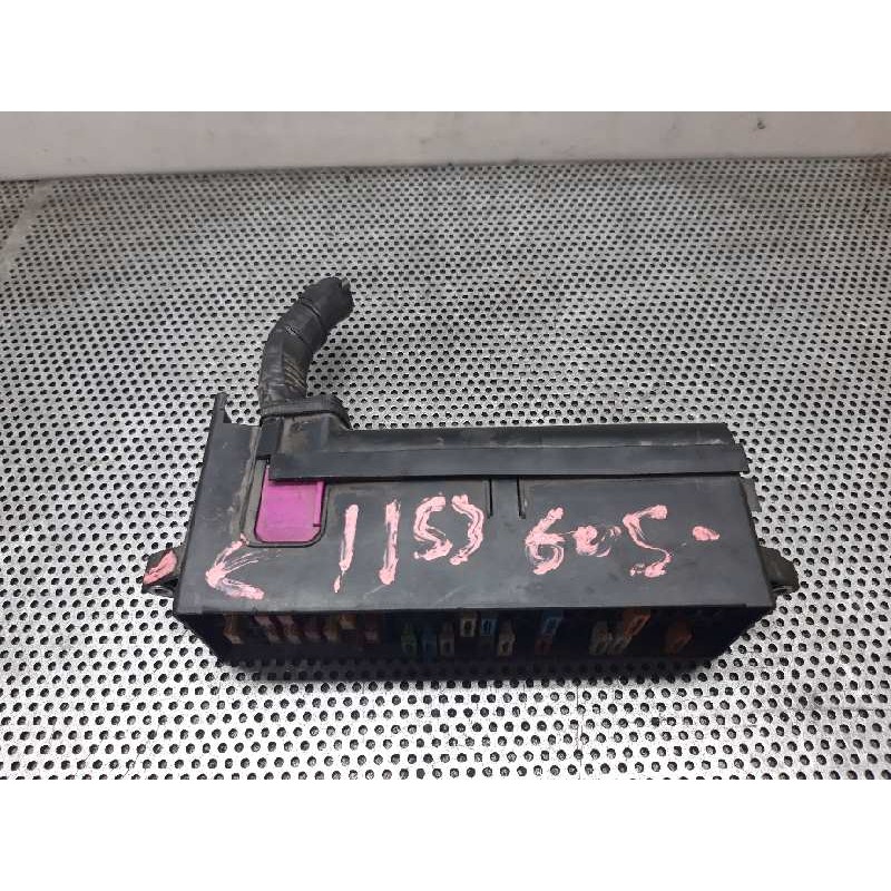 Recambio de caja reles / fusibles para seat toledo (5p2) 1.9 tdi referencia OEM IAM 1K0937049T 5