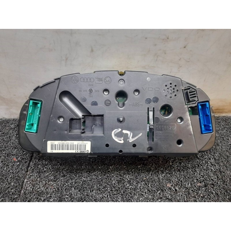 Recambio de cuadro instrumentos para volkswagen passat berlina (3b3) highline referencia OEM IAM 3B0920827A 110080198002 VDO 2