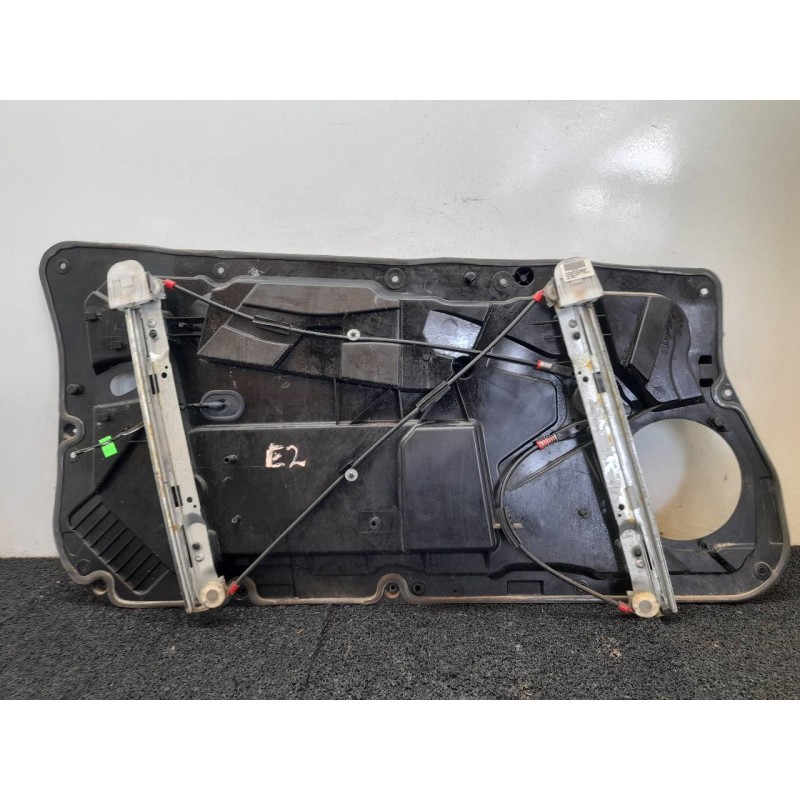 Recambio de elevalunas delantero derecho para ford fiesta (cb1) sport referencia OEM IAM 8A61B23200BL - Blanco 2