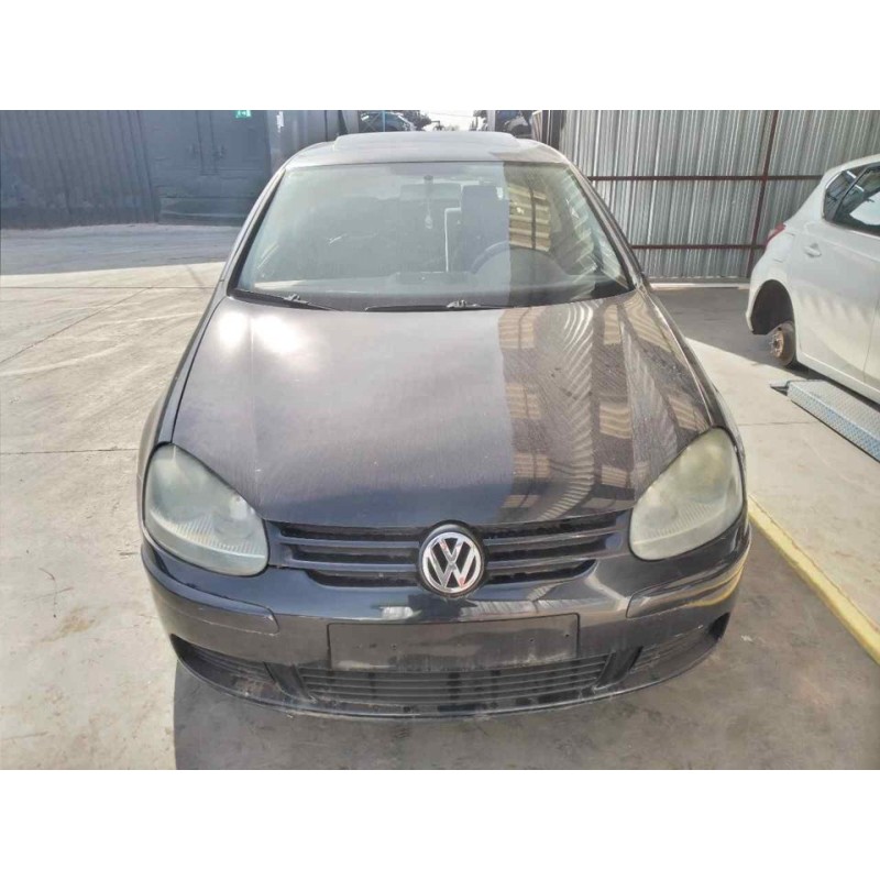 volkswagen golf v berlina (1k1) del año 2004