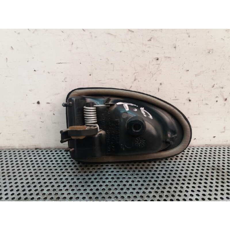 Recambio de maneta interior trasera derecha para renault megane i berlina hatchback (ba0) 1.9 d alize referencia OEM IAM - Azul 2