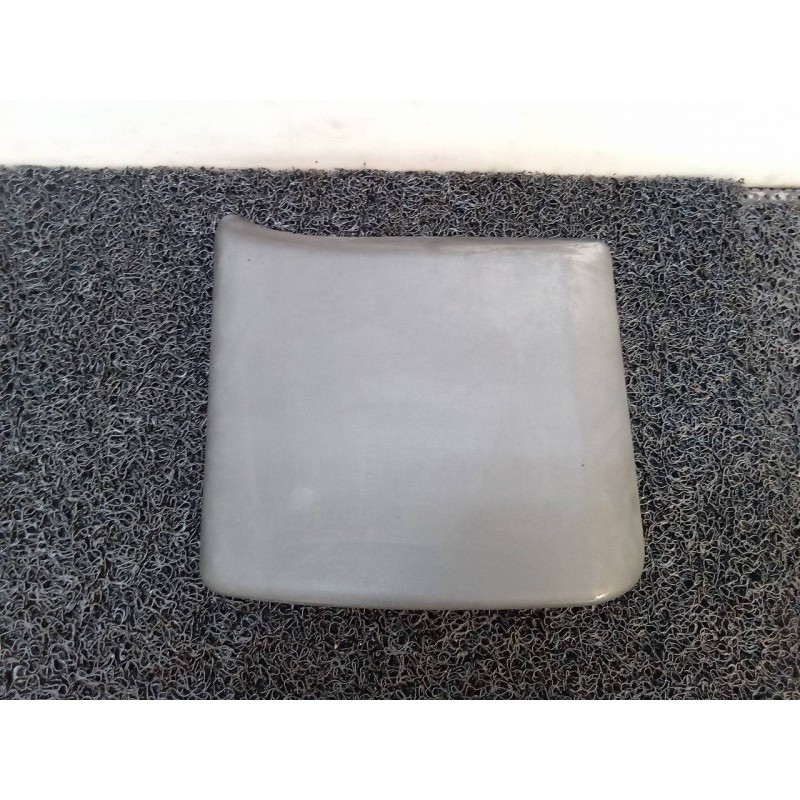 Recambio de moldura para renault trafic caja cerrada (ab 4.01) 27 cn referencia OEM IAM 8200326370  