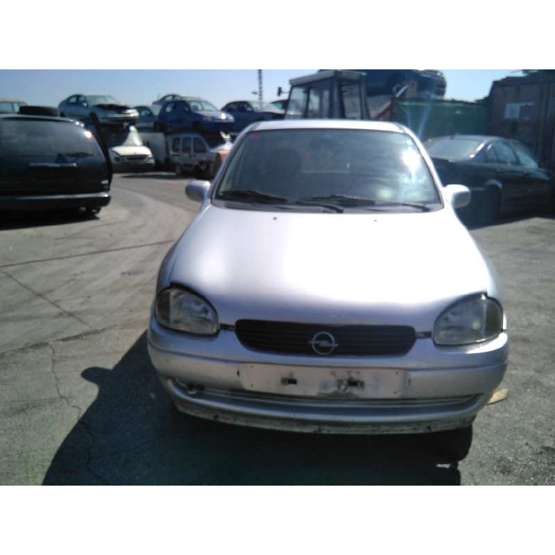 opel corsa b del año 1999
